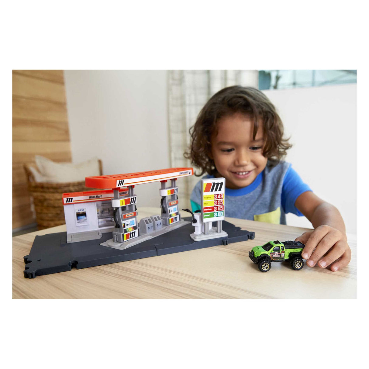 Mattel Matchbox Action Driverse Stacja benzynowa Zestaw odtwarzania