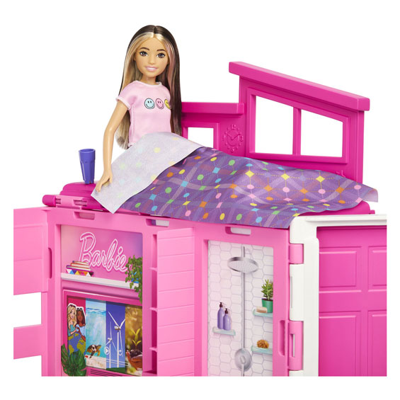 Mattel Barbie vacation home with fashion doll playset