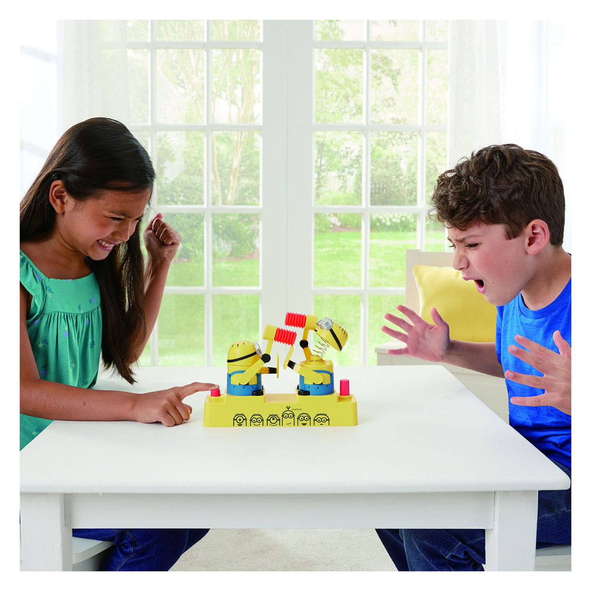 Epoch minions hammer pop game