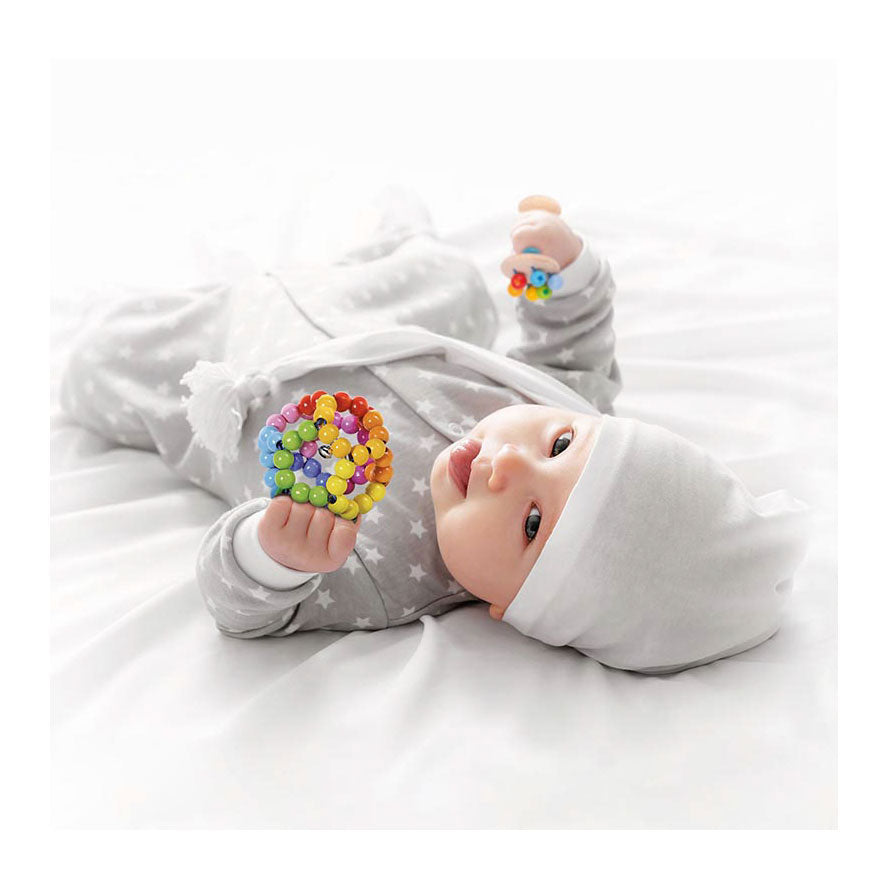 Goki wooden grab ring ball rainbow