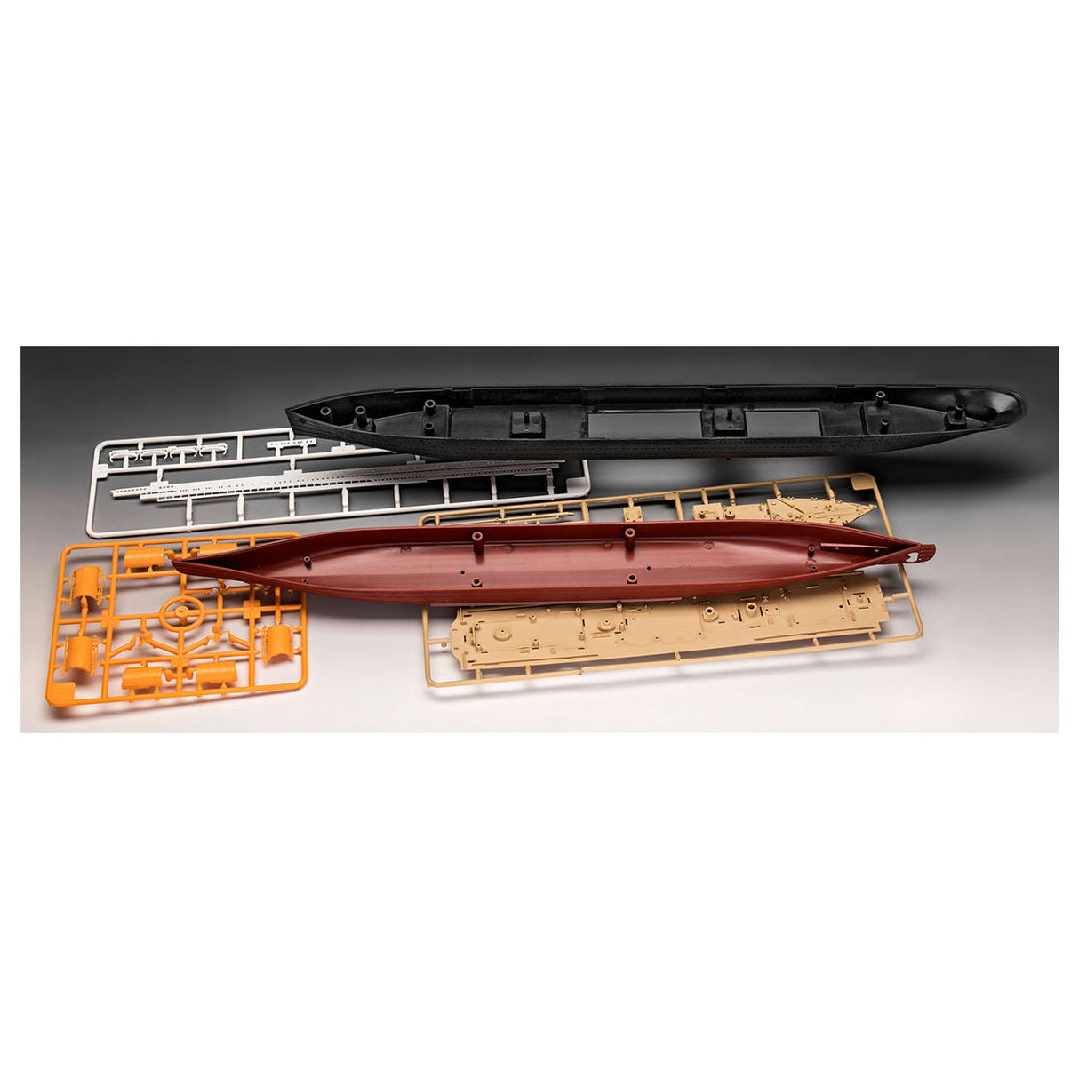 Revell rms titanic ship