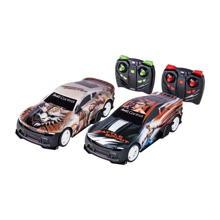 Revell RC 2.4GHz controlled car - streetfighter set
