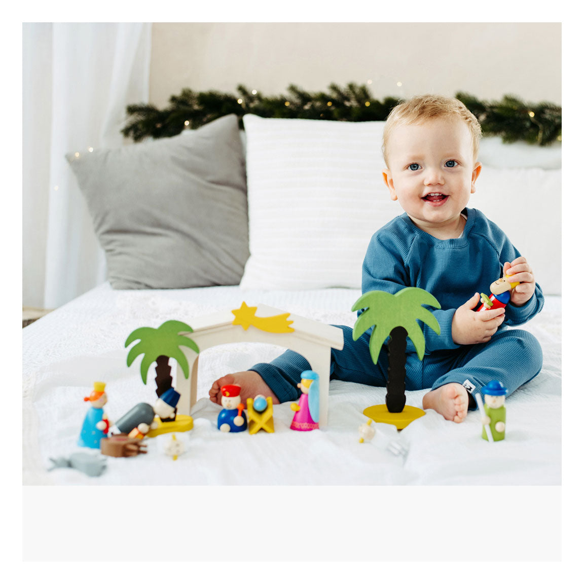 Small Foot Woods Nativity Scene Play Set, 15dlg.