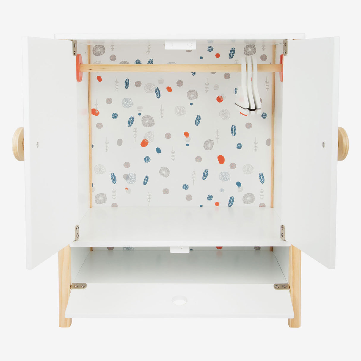 Малък гардероб за дървени кукли Малко копче със закачалки, 3 бр.