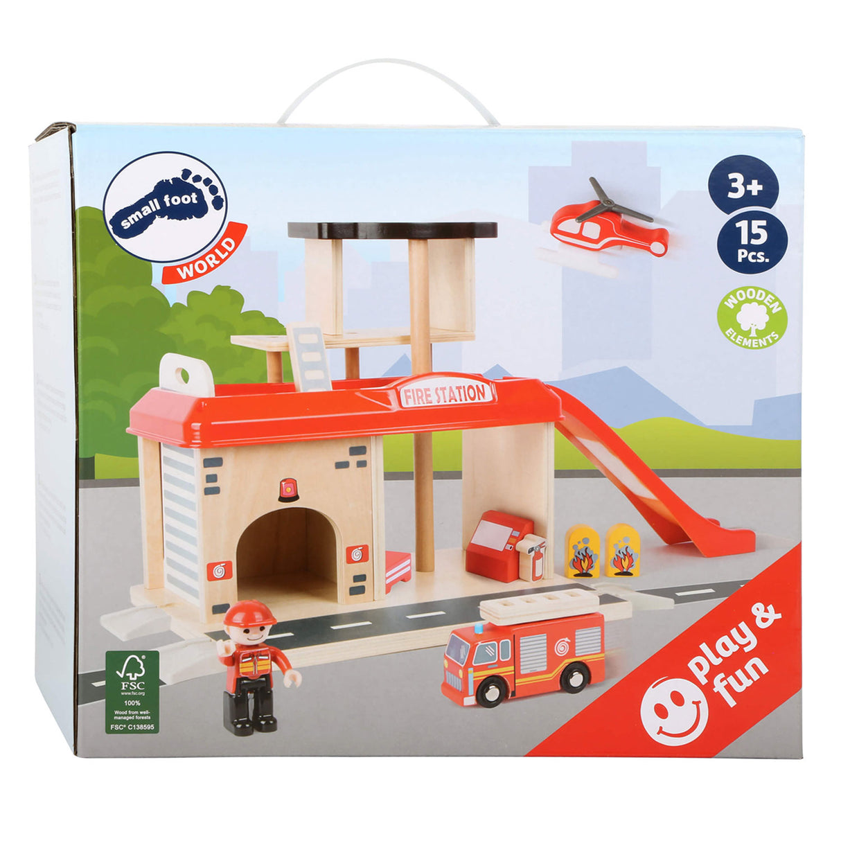 Kislábú fa tűzoltóállomás tartozékokkal, 15 db.