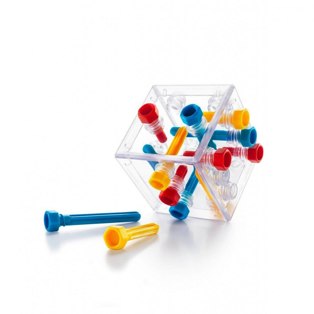 Les jeux intelligents sillonnent le cube