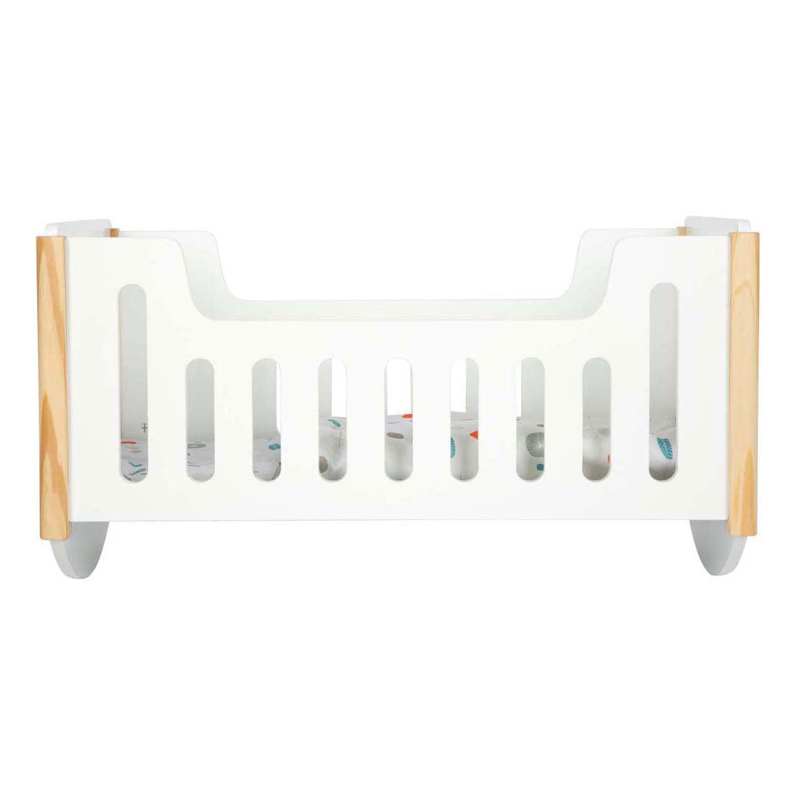 Maža pėdutė - medinė lėlės lova, balta sagutė