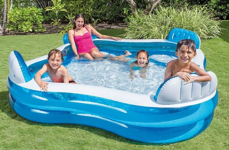 Piscina gonfiabile intex con sedie gonfiabili