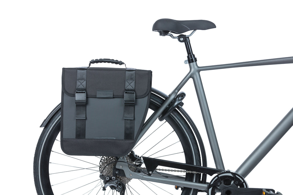 Tour de albahaca a la izquierda: bolsa de bicicleta individual, negro, impermeable
