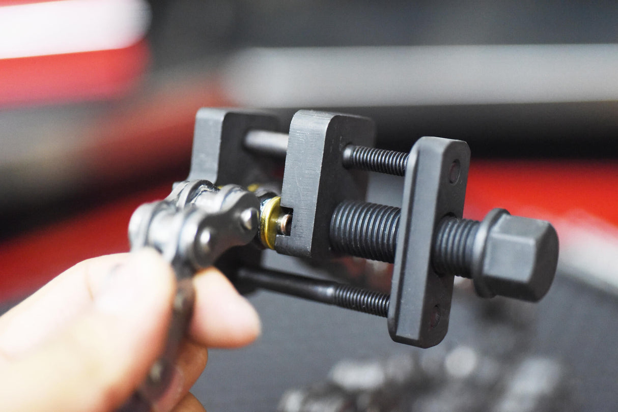 Bikeservice chain tool chain rivet tool bst