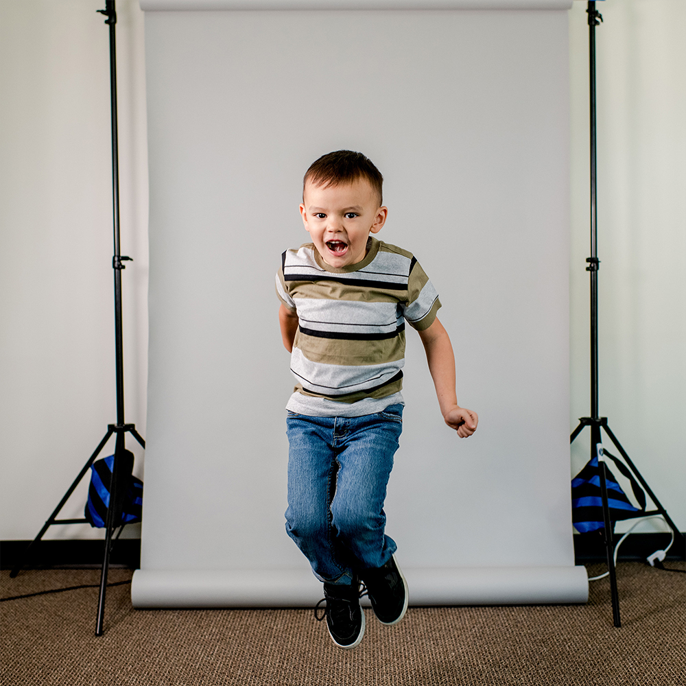 Vynikající pozadí papír 72 Fosilní šedá 1,35 x 11m