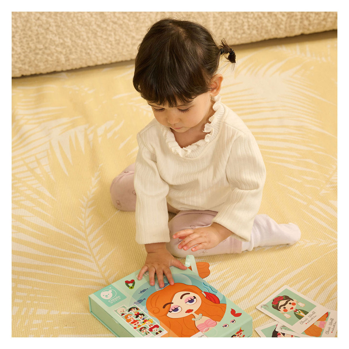 Tá Cás Cás Maighnéadach Domhanda Classic World Aghaidheanna Gorm