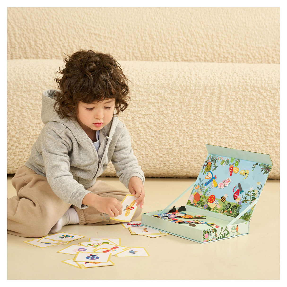 Classic World World Magnetic Case Insect World feithidí