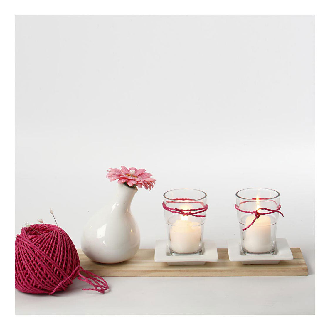 Creativ company paper yarn, thickness 2.5-3 mm, pink, 150 g, 40 m 1 ball