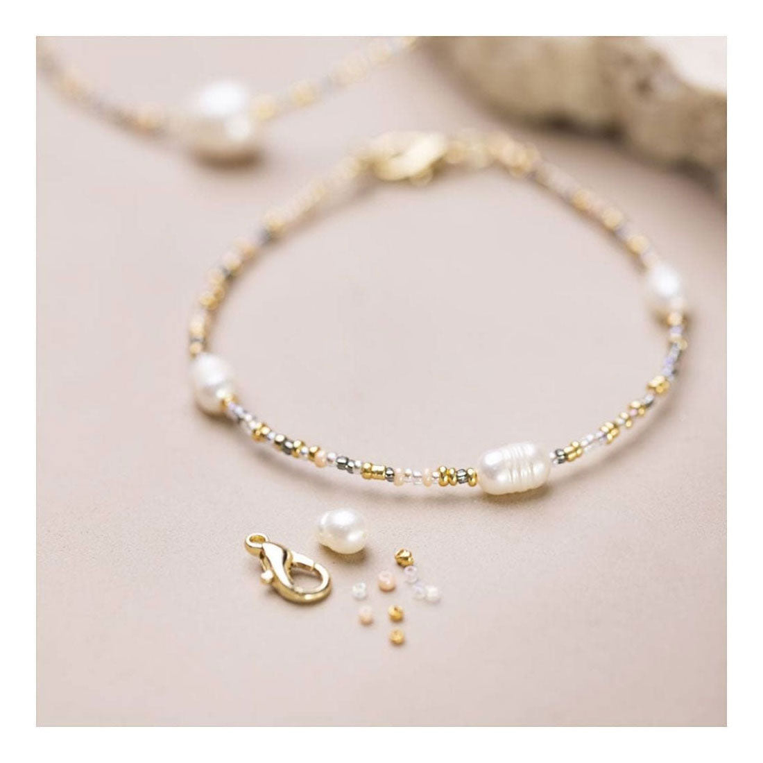 Creativ company mini hobby set jewelry, bracelet and necklace with clasp, 1 box