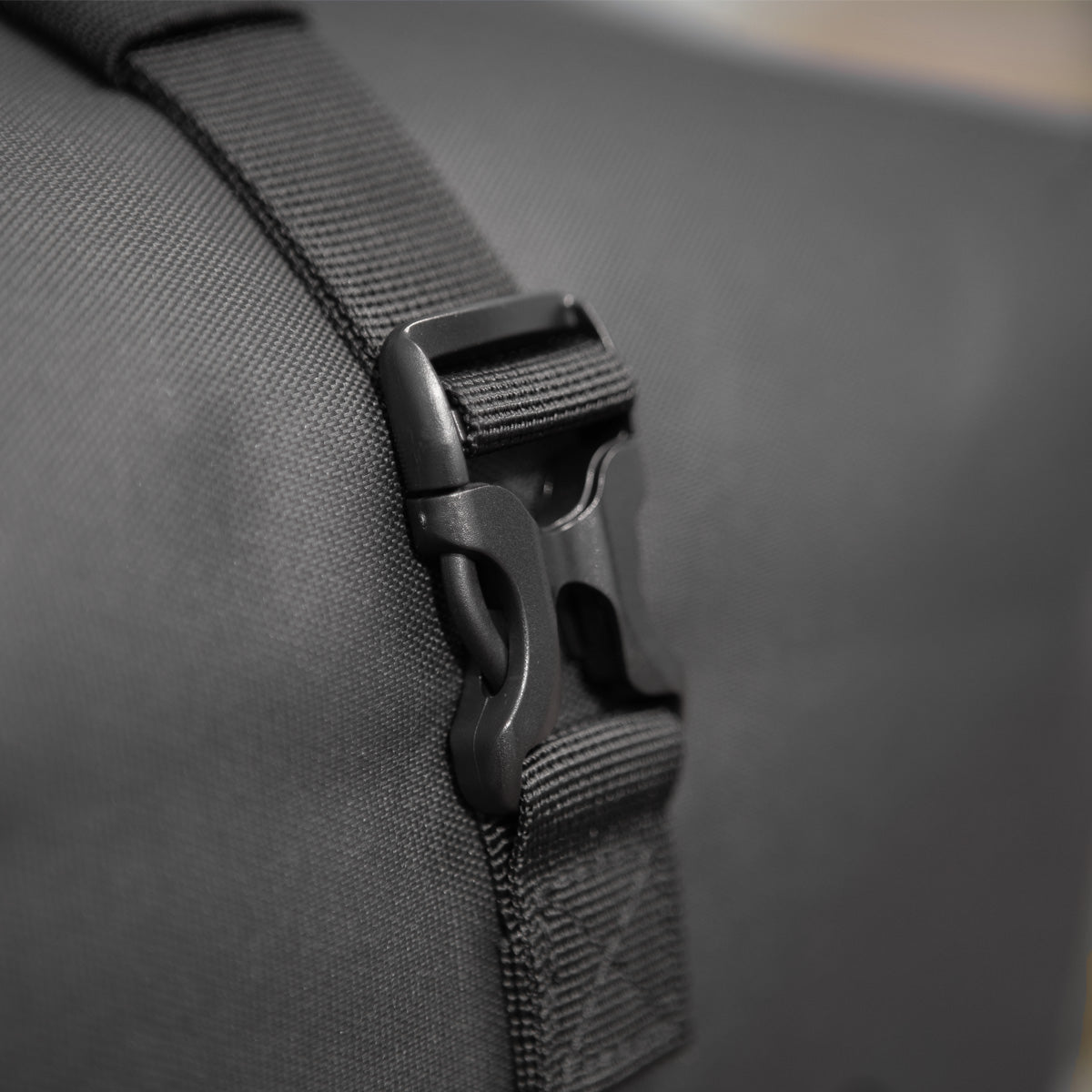 Lynx bicycle bag single TPU 28L black waterproof e-bike Hayes