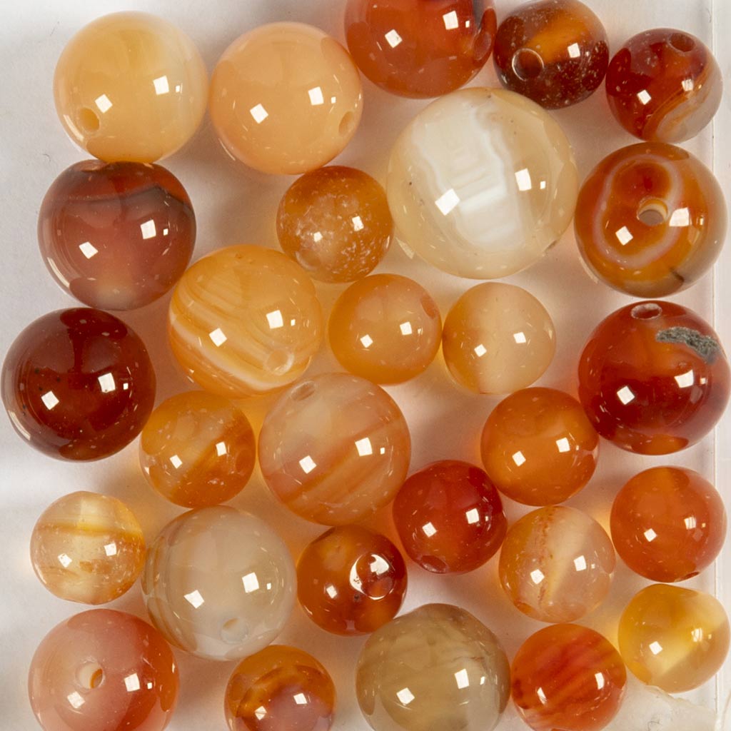 Creativ company agate beads, d 6+8+10 mm, hole size 0.9-1 mm, approx. 28 pieces, light brown, 28 pieces 1 box