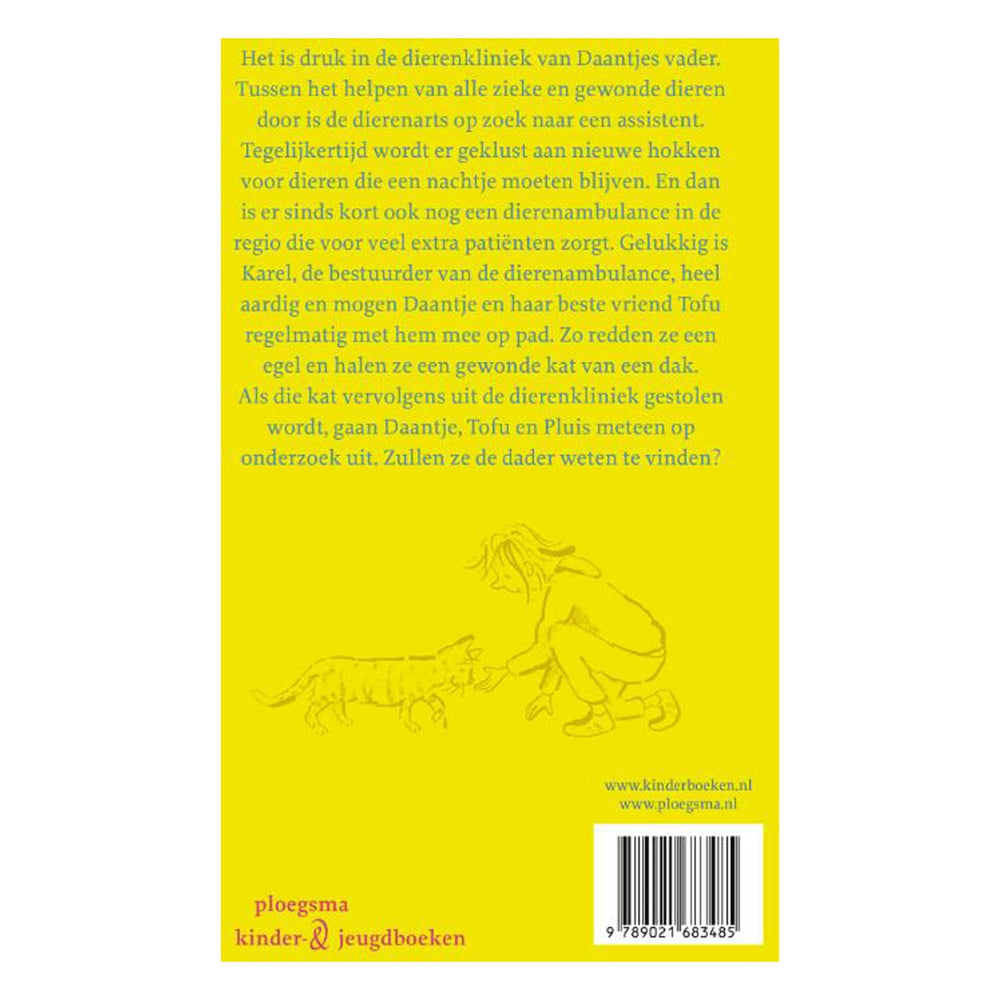 Veterinarian Daantje and the animal ambulance