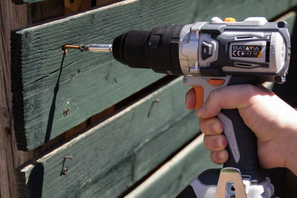 ACKALNE BATERII BOCKALNE ZESTAW Bezszczotek (Maxxpack 18 V).