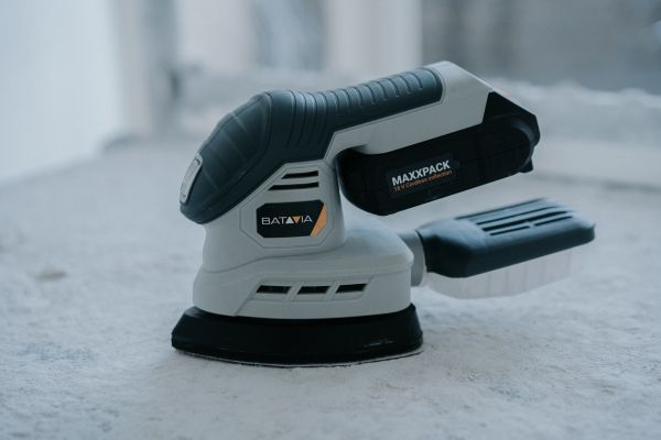 Ac Cordless multi-sander (Maxxpack 18V).