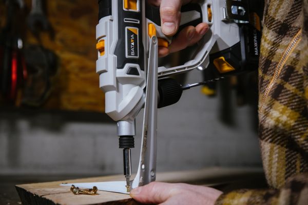 Vrták batérie s dvojitou vŕtačkou AC (Maxxpack 18V).