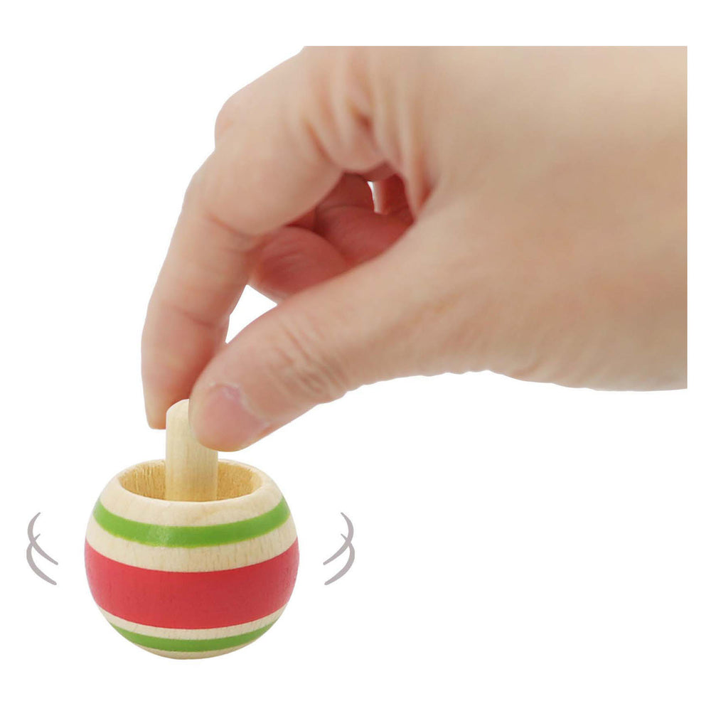 Wooden spinning top