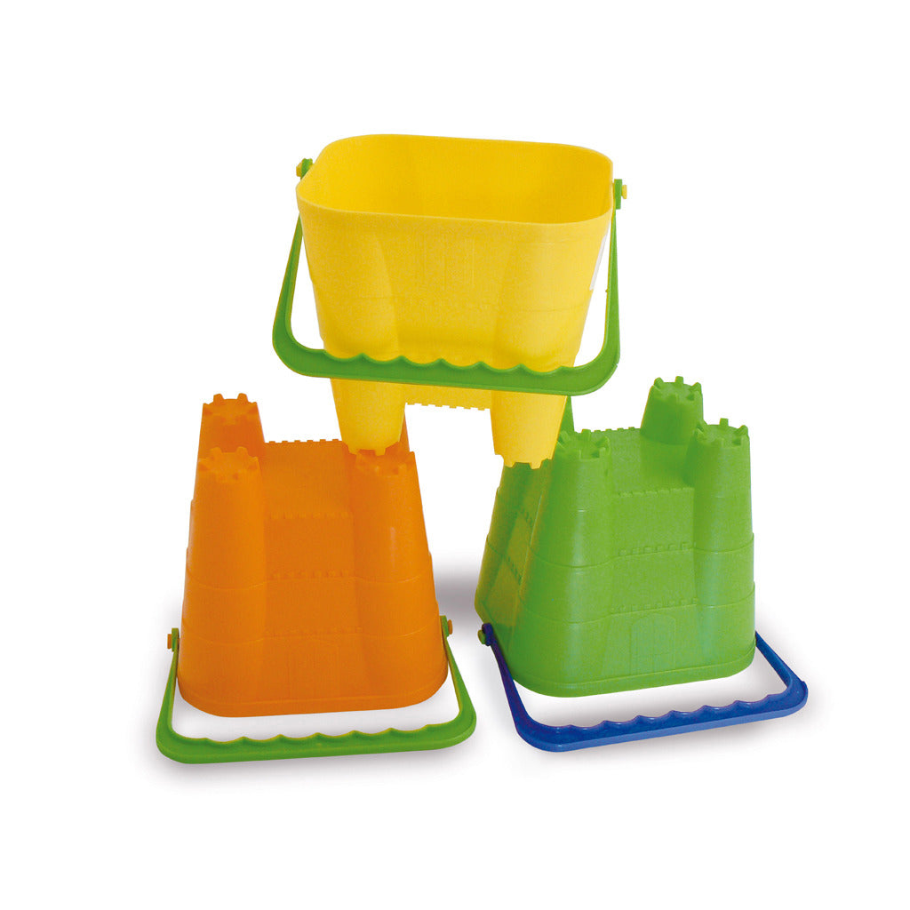 Basic castle bucket