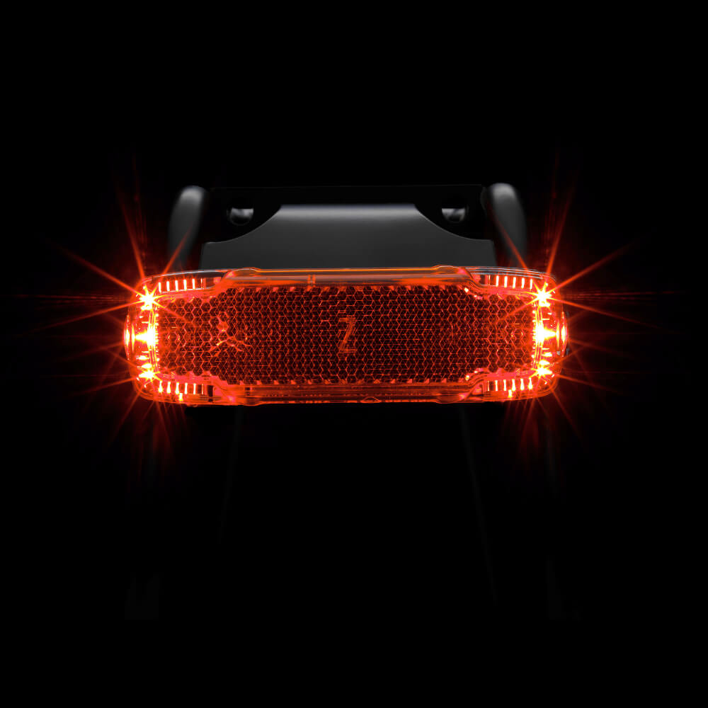 „Busch“ + „Müller“ galinė šviesos viršutinė šviesa 2c USB 50 80mm