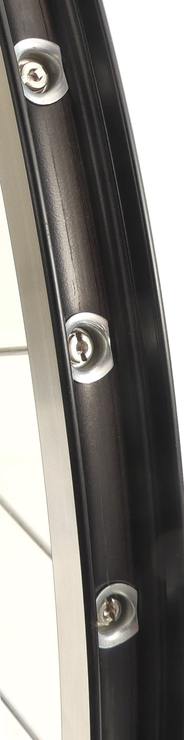 Roda traseira 28 622x19c Zac 19 aro com 7 8 Velocidade Free Wheel e Rick Tension Black