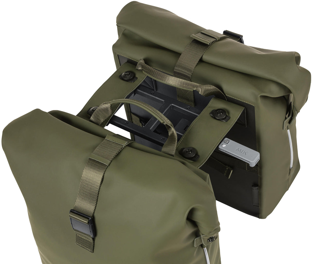 Basil SoHo Bolsa de bicicleta doble Nordlicht Mik - Bolsa de bicicleta verde, impermeable, con iluminación LED, 41L