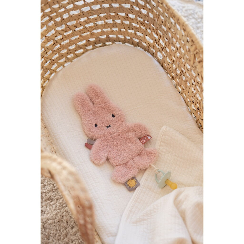 Miffy fluffy pacifier cloth pink