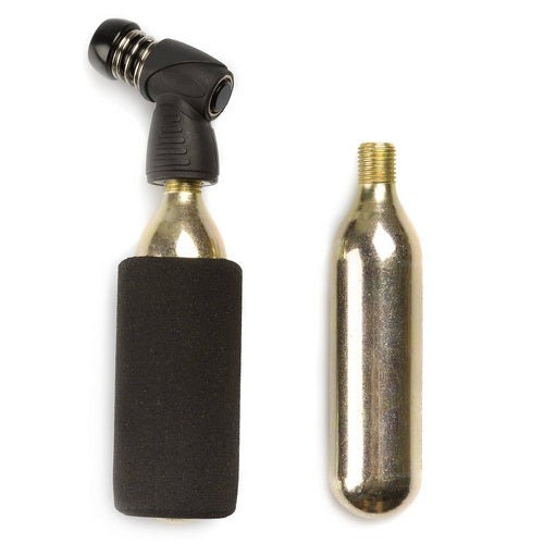 Qt cycletech co2 adapter + 2x16 gram co2 cartridges on card
