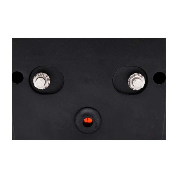 Trailereck im hinteren Teil 100x95 mm.