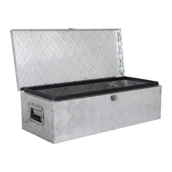 Boîte en aluminium 760x330x245 mm.