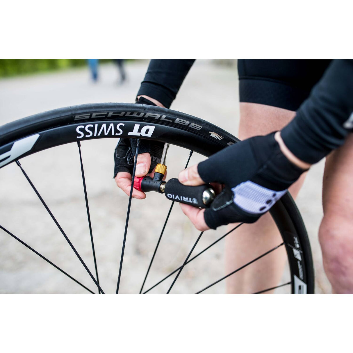 Trivio - CO2 adapter + CO2 cartridge 16 grams + neoprene sleeve