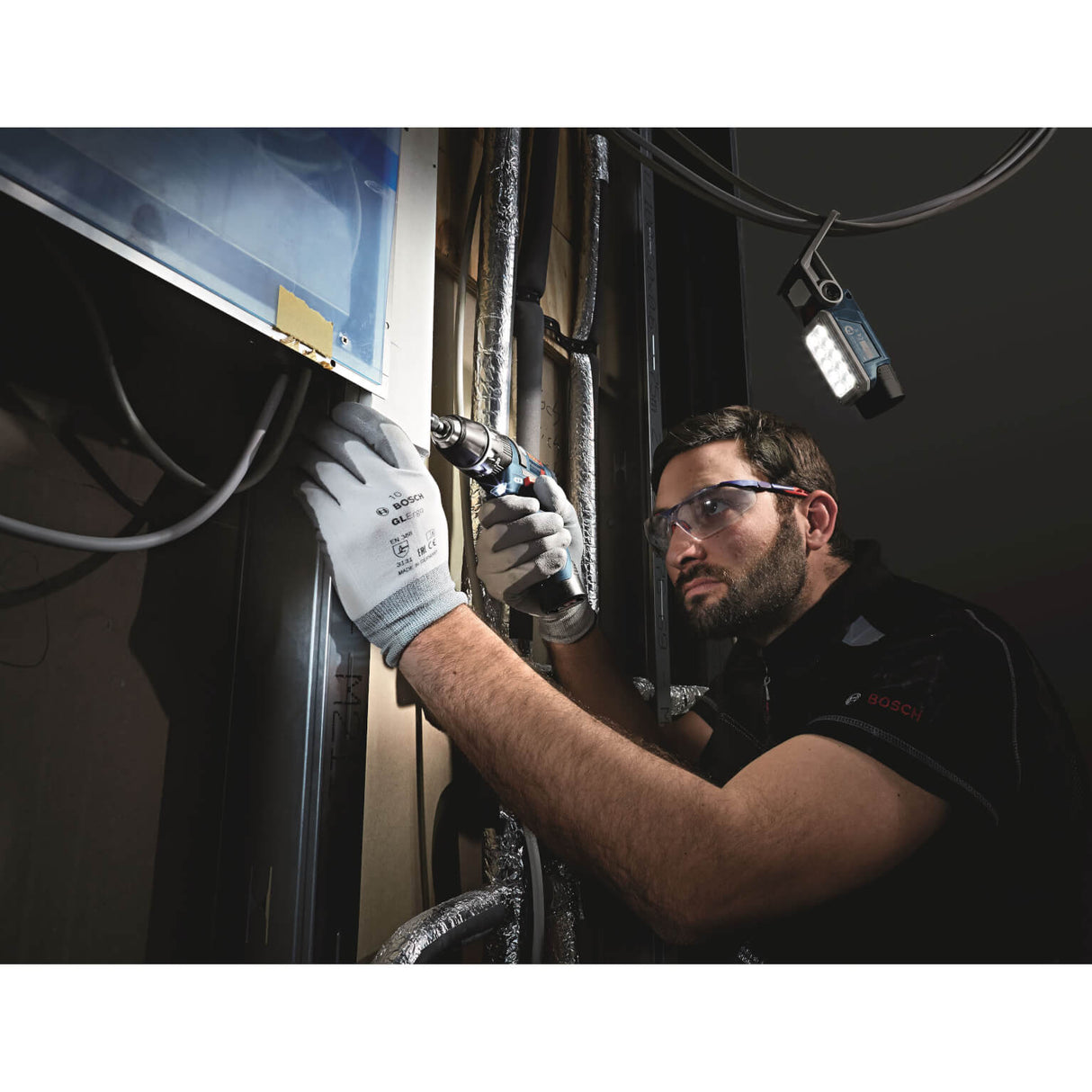 Bosch Prof battery lamp GLI 12 V-330 excl