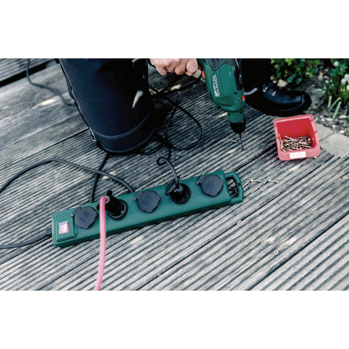 Brennenstuhl Super-Solid SL 554 Distributore di contatto da giardino