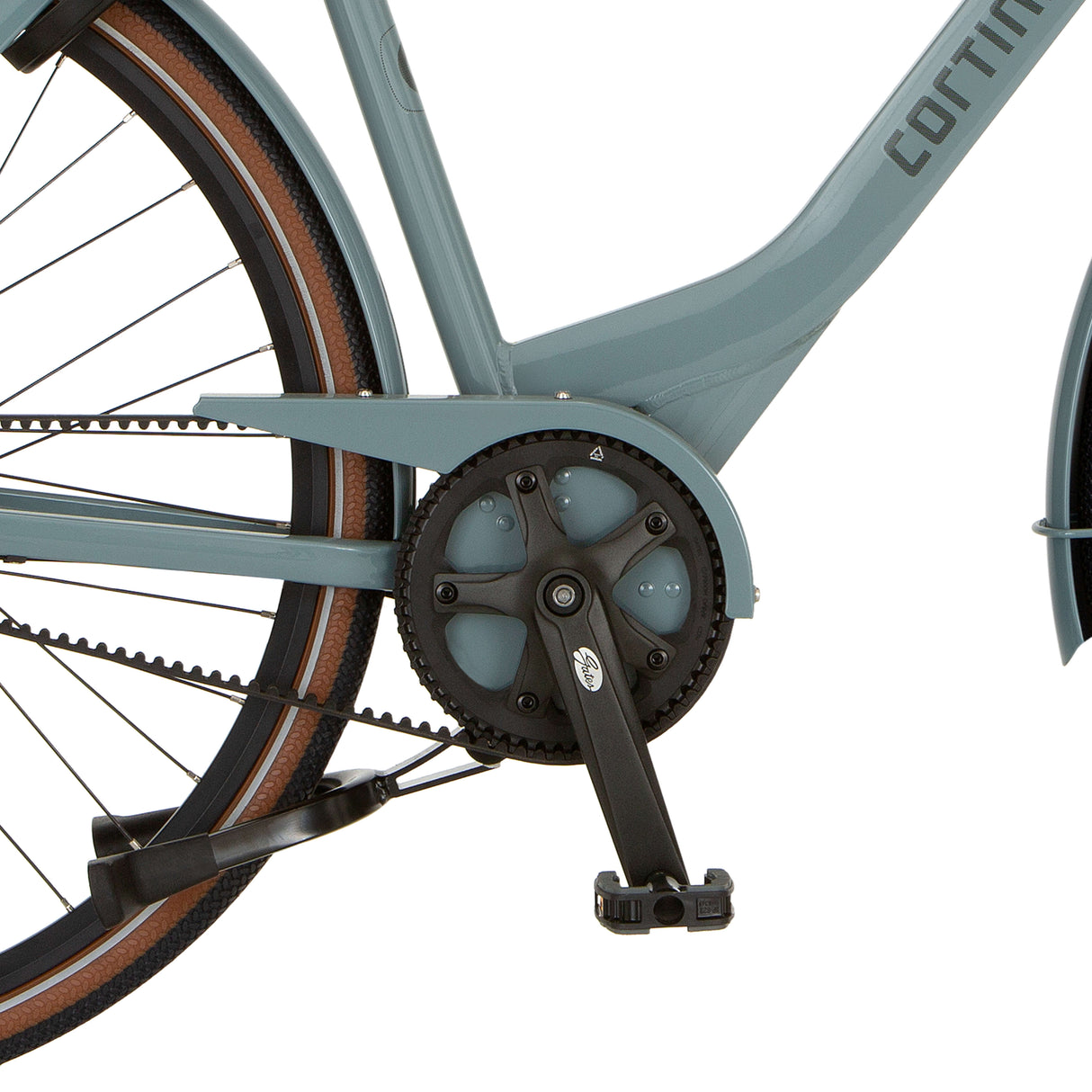 Cortina chain guard stormy sea