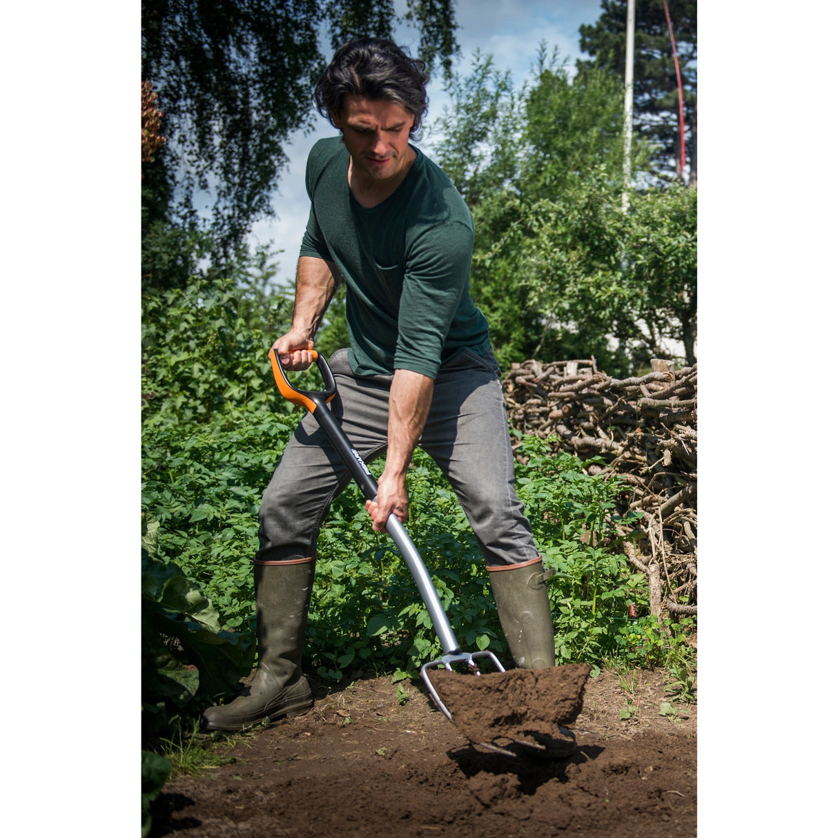 FISKARS XACT HNEDITA FORK