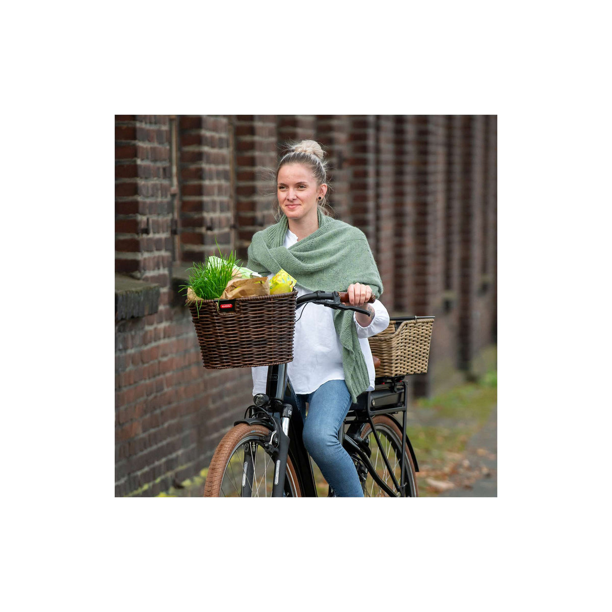 Klickfix rixen kaul basket, front structura oval fr.basket r k structura oval black brown