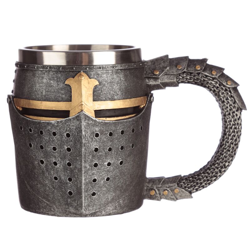Caneca de cerveja decorativa com capacete de cavaleiro medieval cota de malha