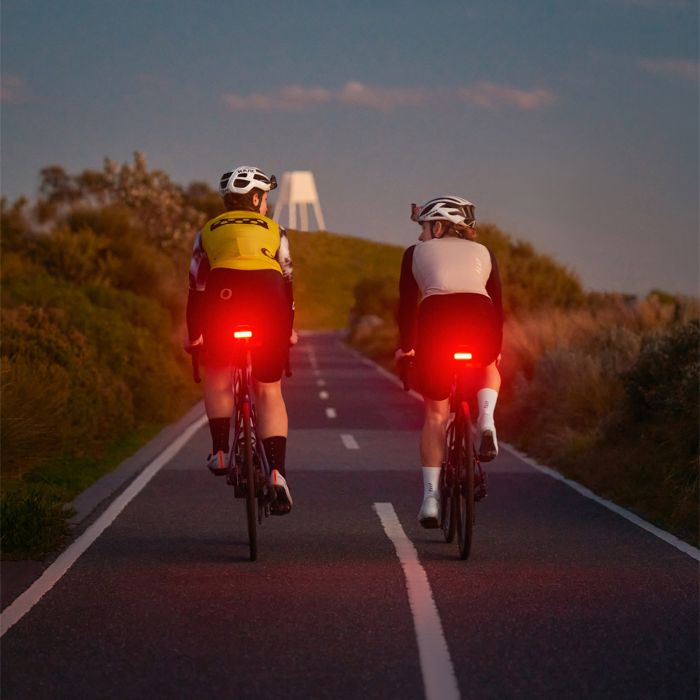 Knog blinder spoj vzadu - sedlo - černá