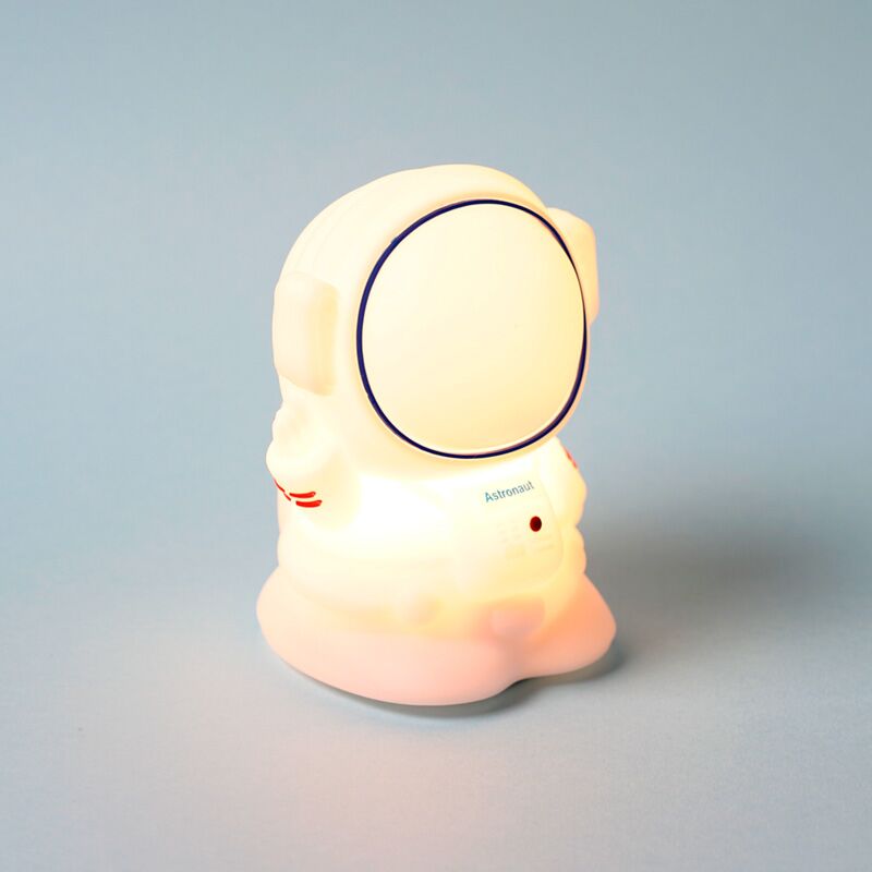 Astronaut astronaut color changing LED night lamp
