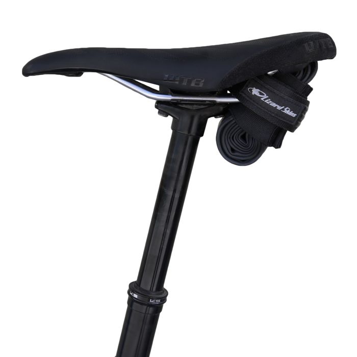 Тръбна каишка от кожи на гущер - черна