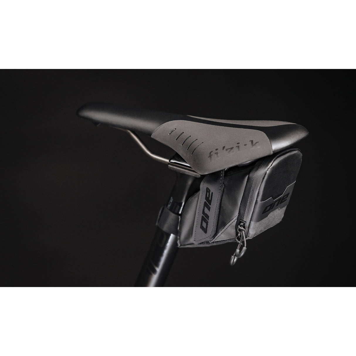 ONE One saddlebag 50 M (500ml) black