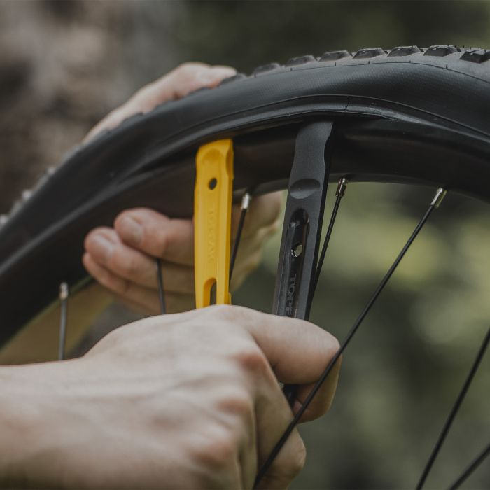 Tapeak Pneu Lever Shuttle Hiewel Pro