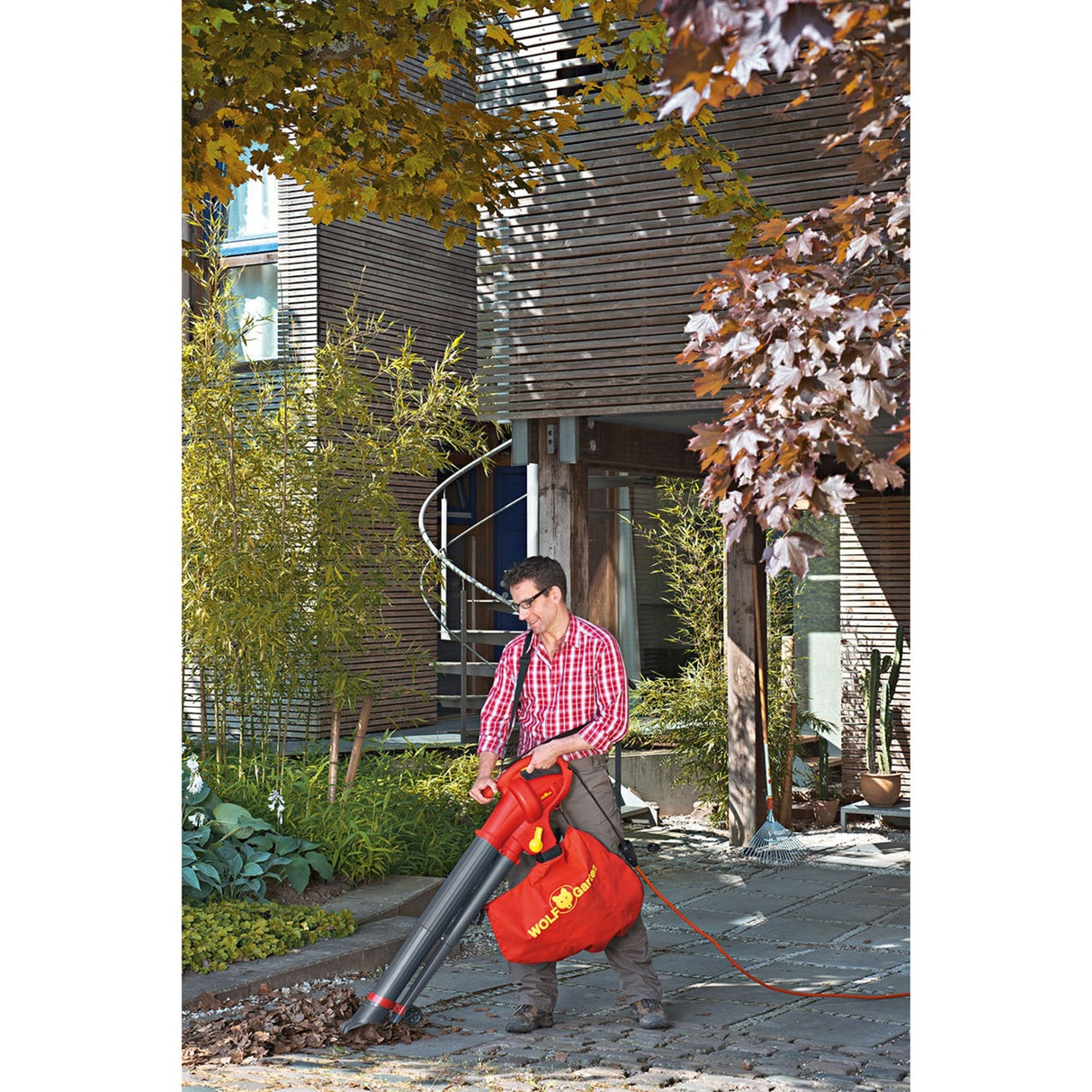 Wolf-Garten Electric Leaf Blower LBV 2600 E