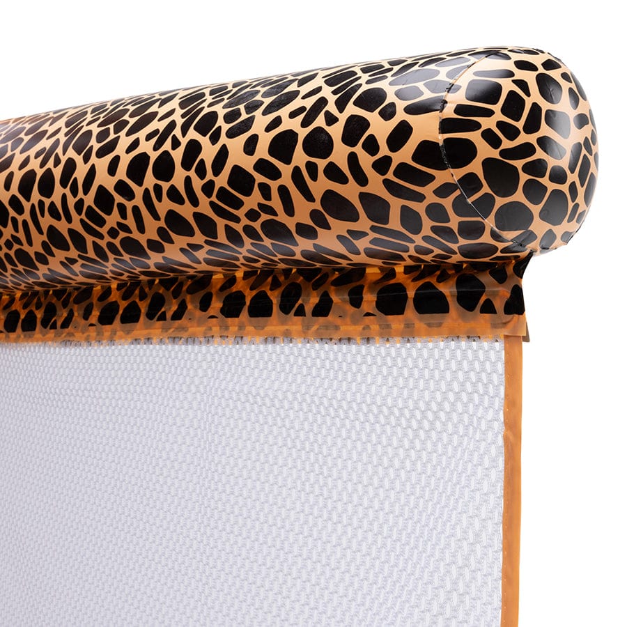 Giraffe | baccello d'acqua marrone