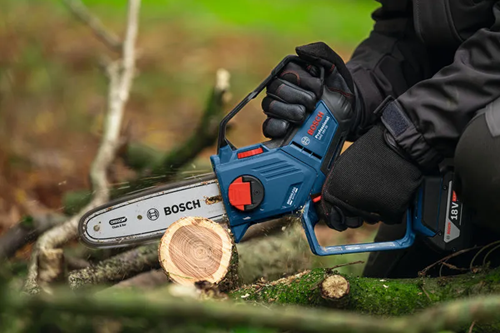Bosch blauw gke 18v-20 accu snoeizaag | excl. accu's en lader - 06008d7100