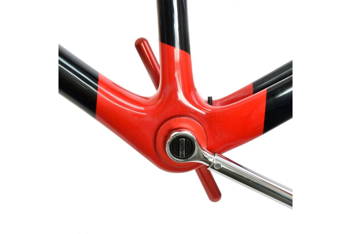 Produzione ruote Attrezzo per montaggio movimento centrale Wheels mfg per flangia sottile